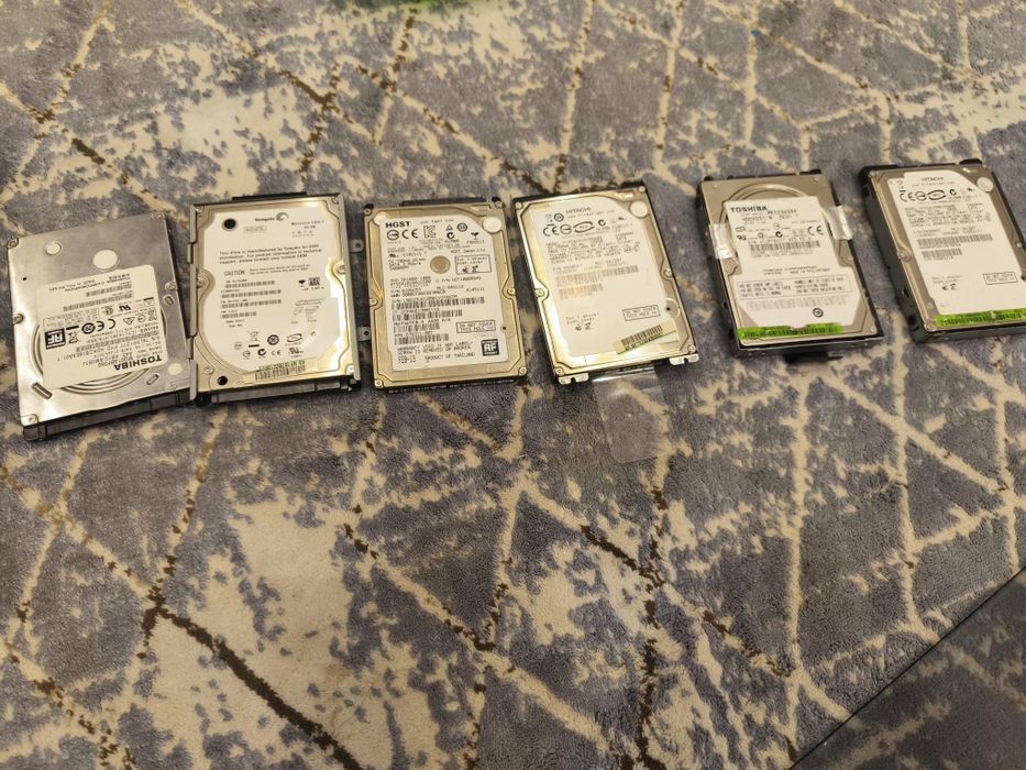 Лот комплектующих