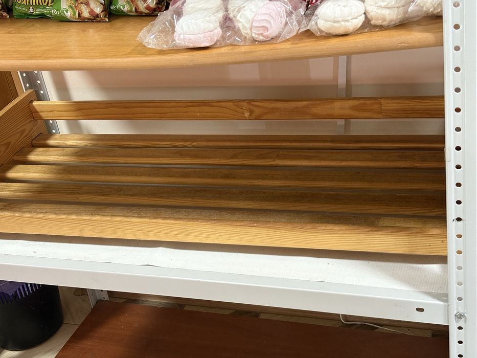 Продам все для магазина