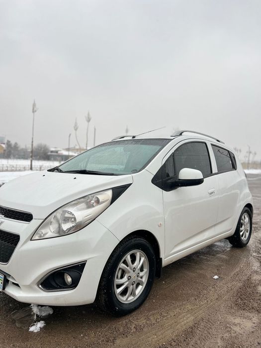 Spark 2021 года, ни битая ни крашенная