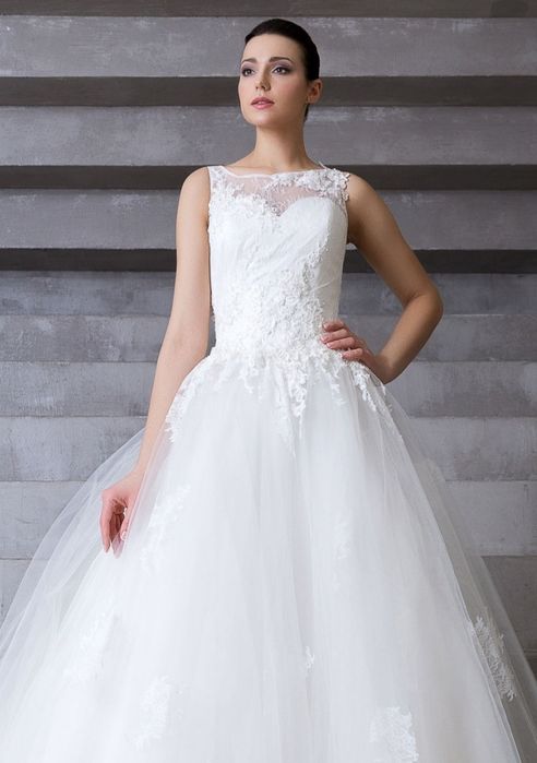 Продам свадебное платье