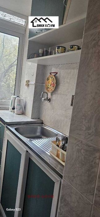 Отдава под наем 2-стаен апартамент, гр.Варна,Спортна Зала