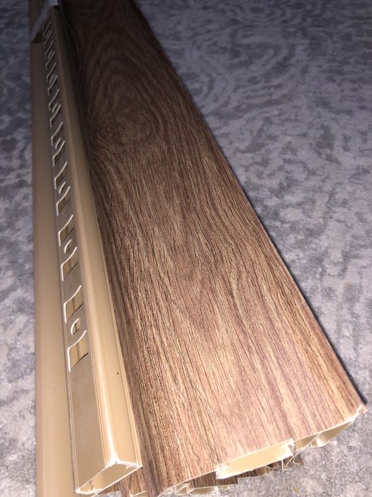 Плинтус 321 Падук