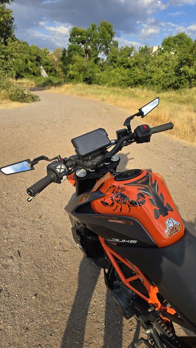 KTM DUKE 390 2024