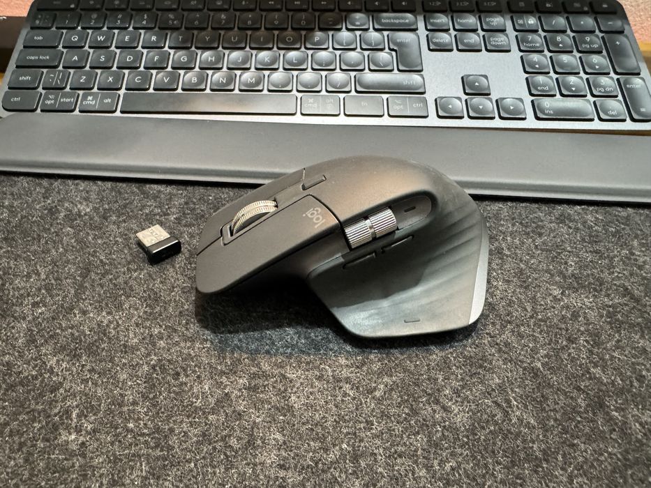 Mouse Logitech MX Master 3 cu dongle