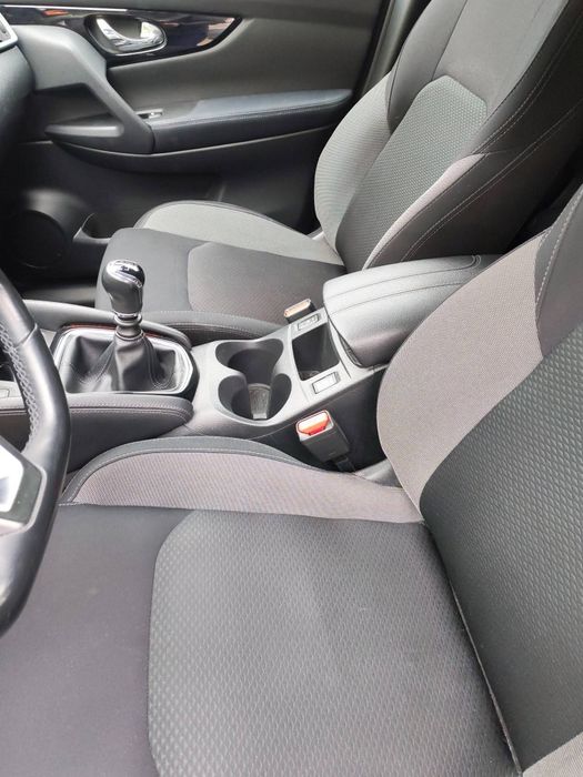 Nissan Qashqai N-Connecta panoramic