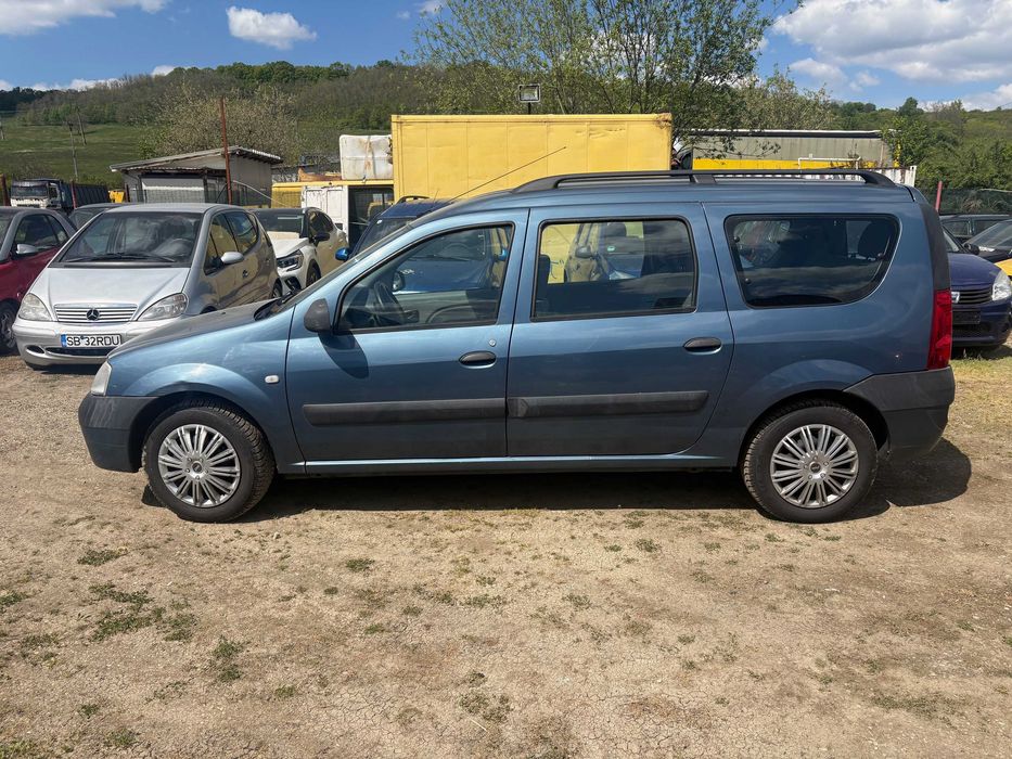 Dacia Logan MCV .7 locuri . 1,6 mpi