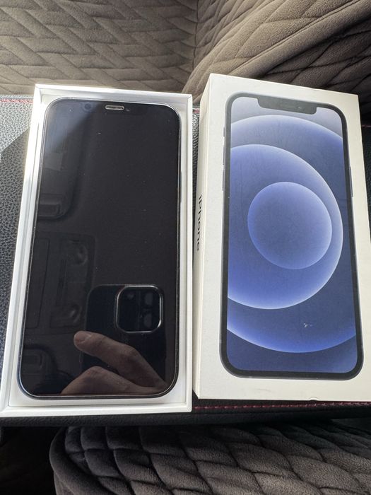 Iphone 12 в идеальном состоянии