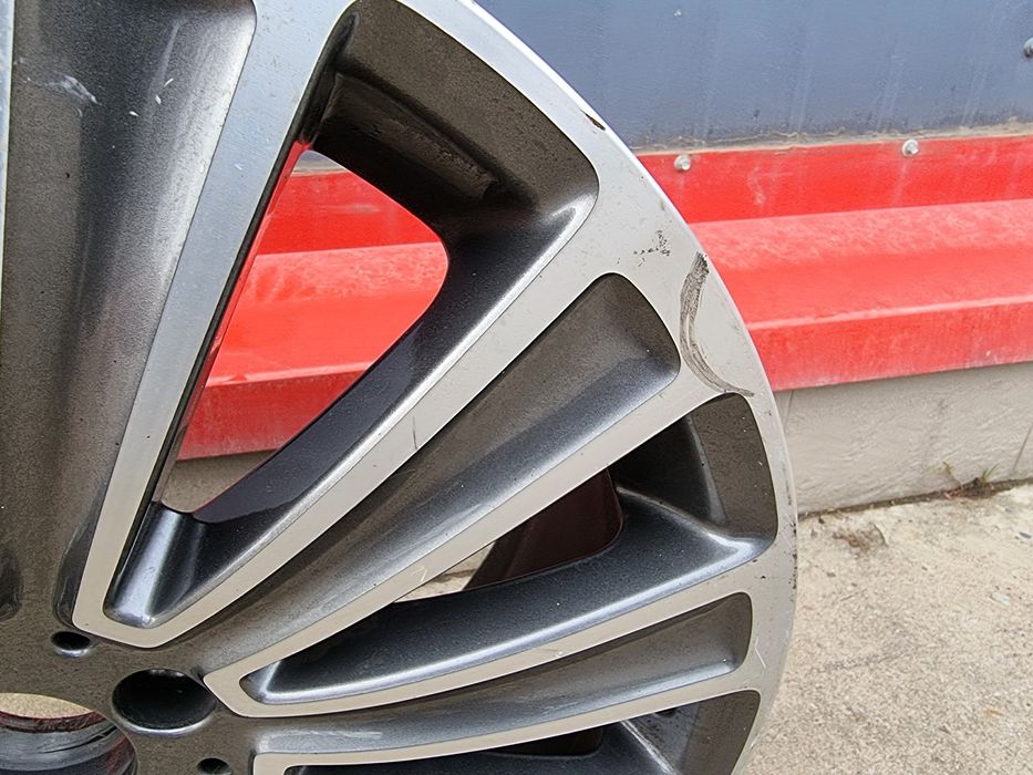 Janta 19 Mercedes GLC W253 dupa 2015 cod A2534011100