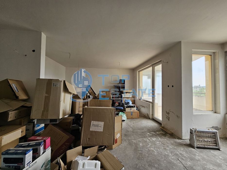 Продава се Тристаен апартамент в Велико Търново, Център - 105 кв.м за 1715 €/кв.м - Снимка #1