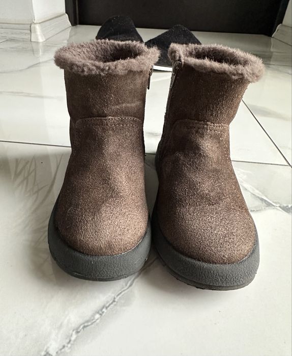 Ghete copii din piele Zara