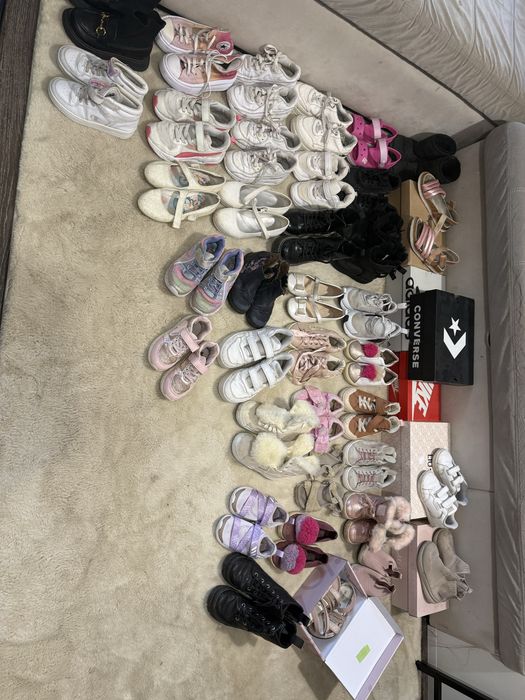 Маркови детски обичувки-Nike, Adidas, Sckechers, Liu Jo, Michael Kors, Zara, Puma, Pepe Jeans, UGG, Crocs и др.