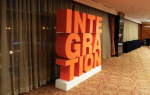 Litere volumetrice , polistiren , reclame , publicitate , decor ,