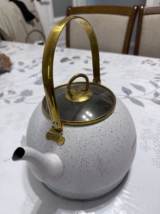 3 Чайника срочно за 5000