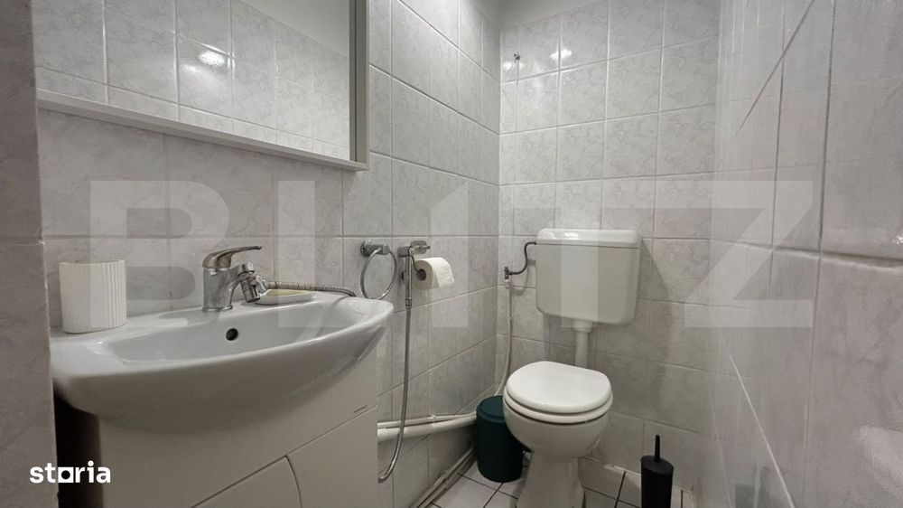Apartament cu 3 camere, 65 mp, pe Bulevardul Decebal