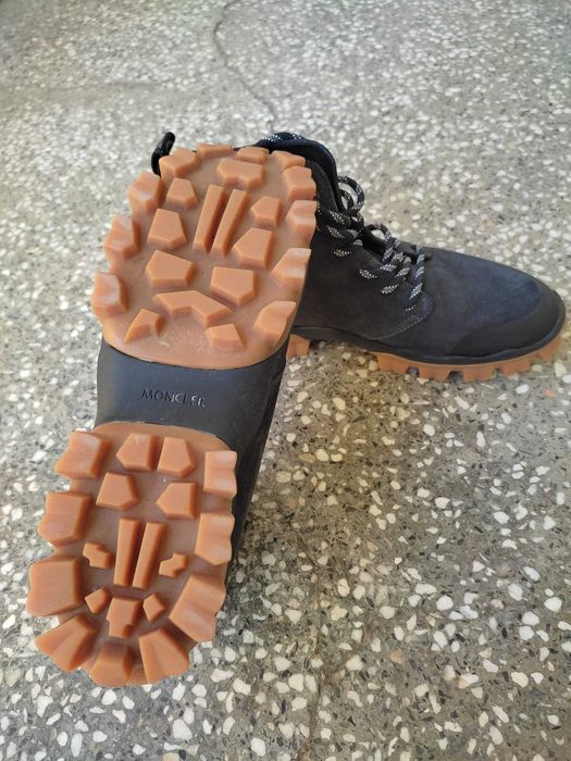 Обувки Moncler 42