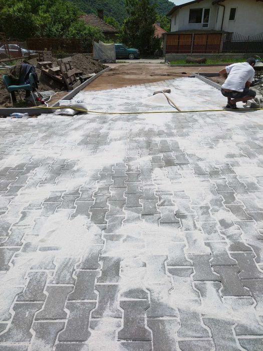 Озеленяване,косене,подрязване и подръжка на дворове!