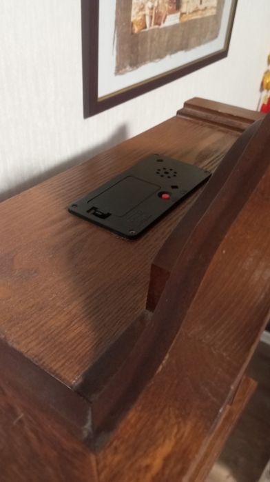 Напольные кварцевые часы