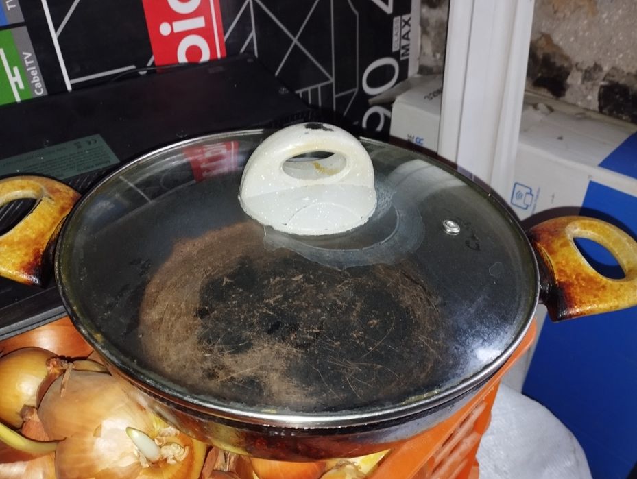 3 сковородки.б.у.