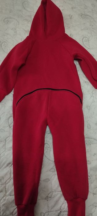 Продам детский комбинезон