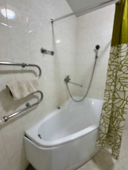 Продам 2х комн Батыс ЖК Саулет Курылыс