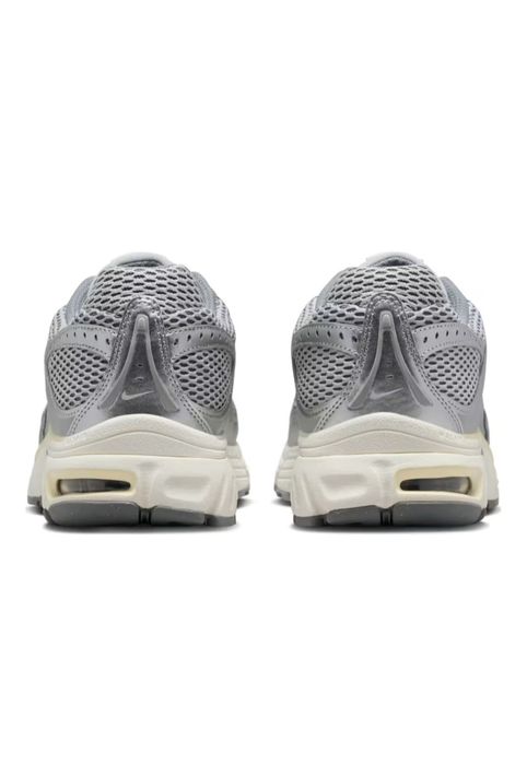 Nike Air Max Moto 2k