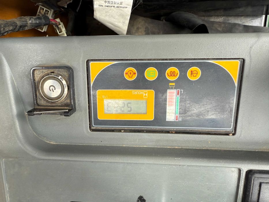 Багер Rentex Pro MX25