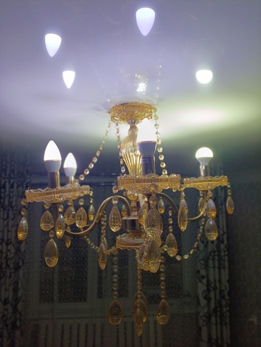 Люстра 5 ламповый