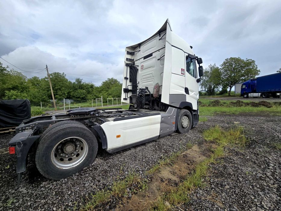Renault T 520 EURO 6 НАЕМ 2400e