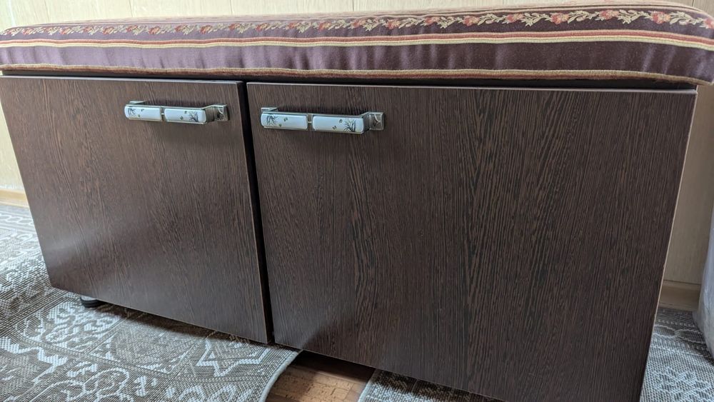 Обувница, банкета, полка для обуви