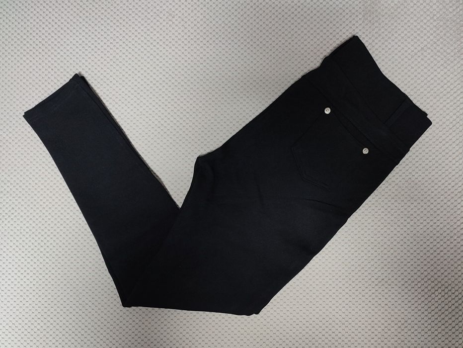 Продавам Горнища и долнища