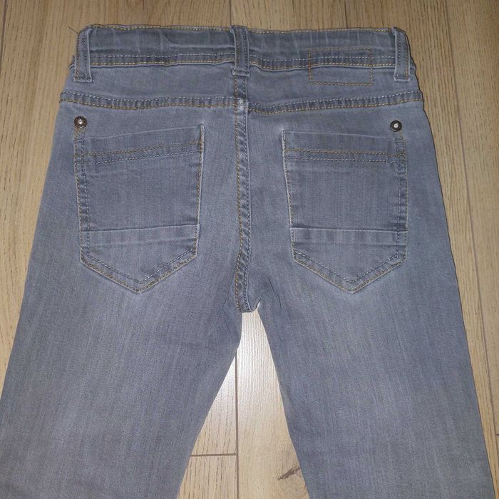 Blugi Kiabi slim fit