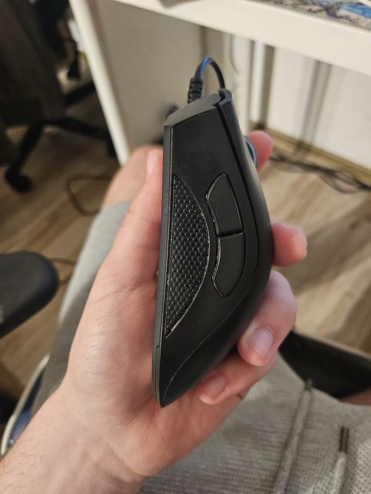 Mouse razer essential aproape nou