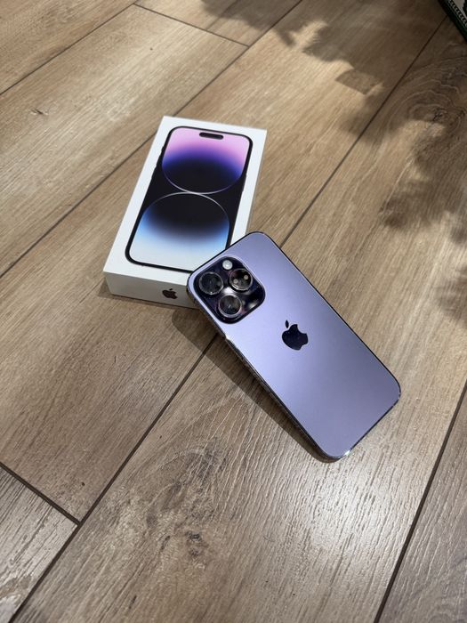 Iphone 14 pro purple