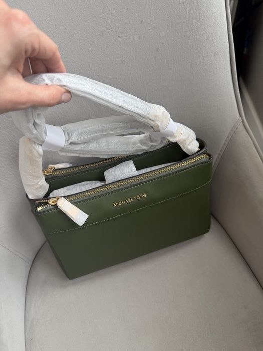 Сумки Michael Kors
