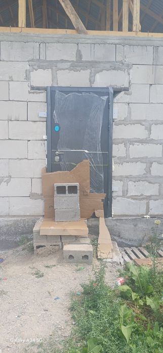 Продам дом в байсерке не достроен