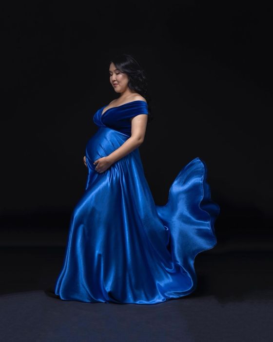 Продаются платья для беременных