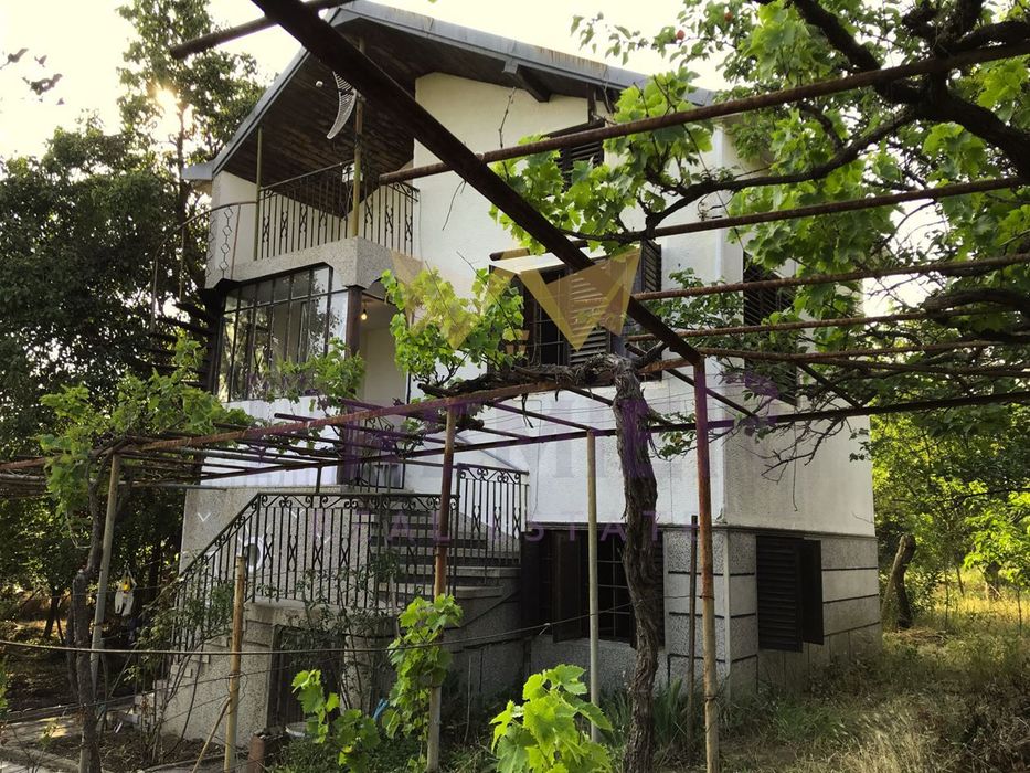 Дава се под наем Къща в Варна, м-т Сотира - 100 кв.м за 433.5 € - Снимка #5