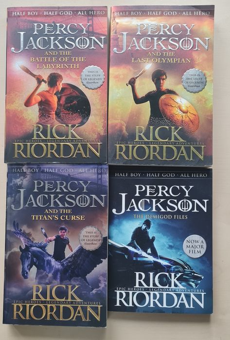 Rick Riordan - Percy Jackson si Olimpienii  Engleza /Romana