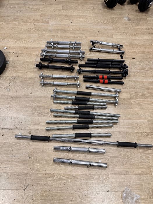 Bari bare gantere diferite modele si dimensiuni pret de la 50 ron buc