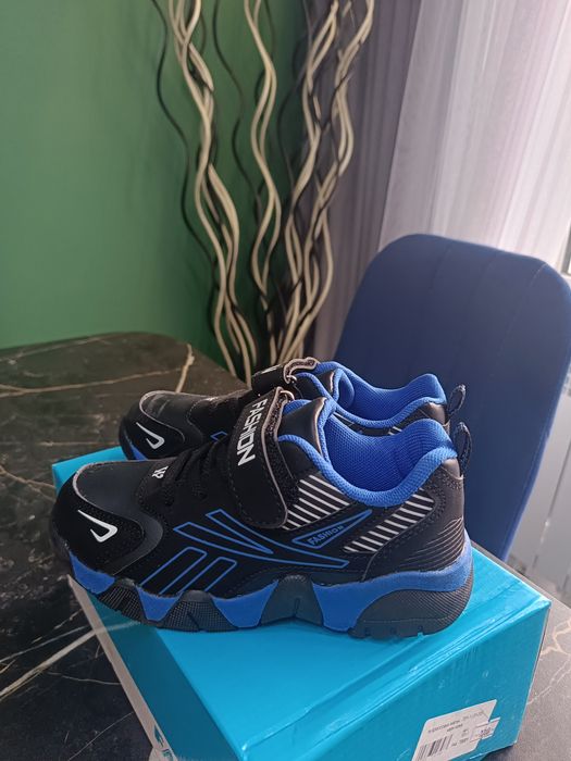 Продам крассовку для мальчиков