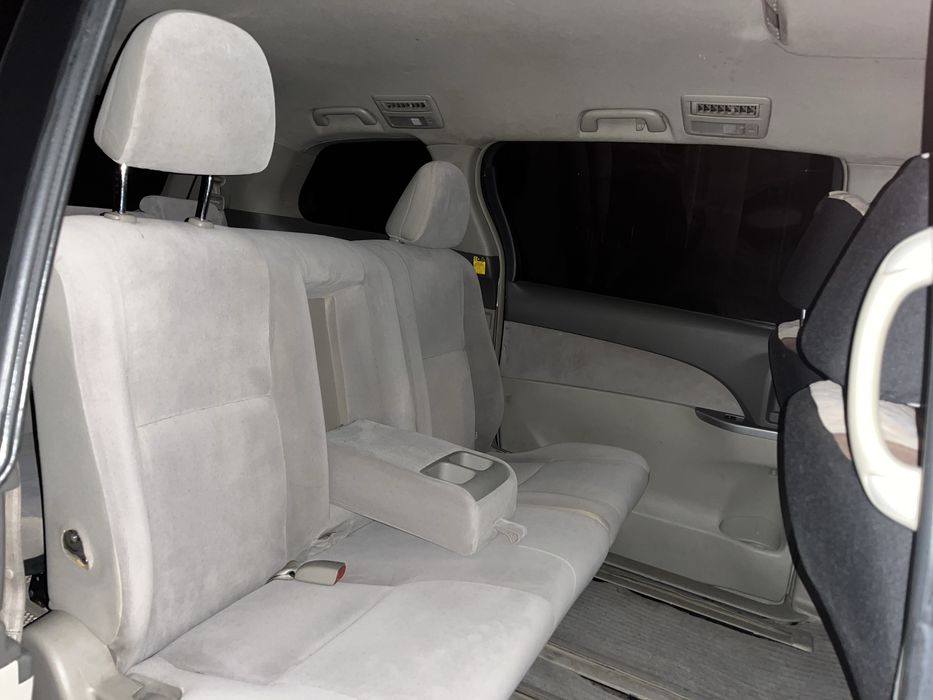 Продам хорошую машину