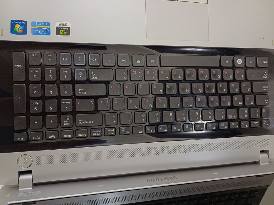 Ноутбук продаётся 50000тг