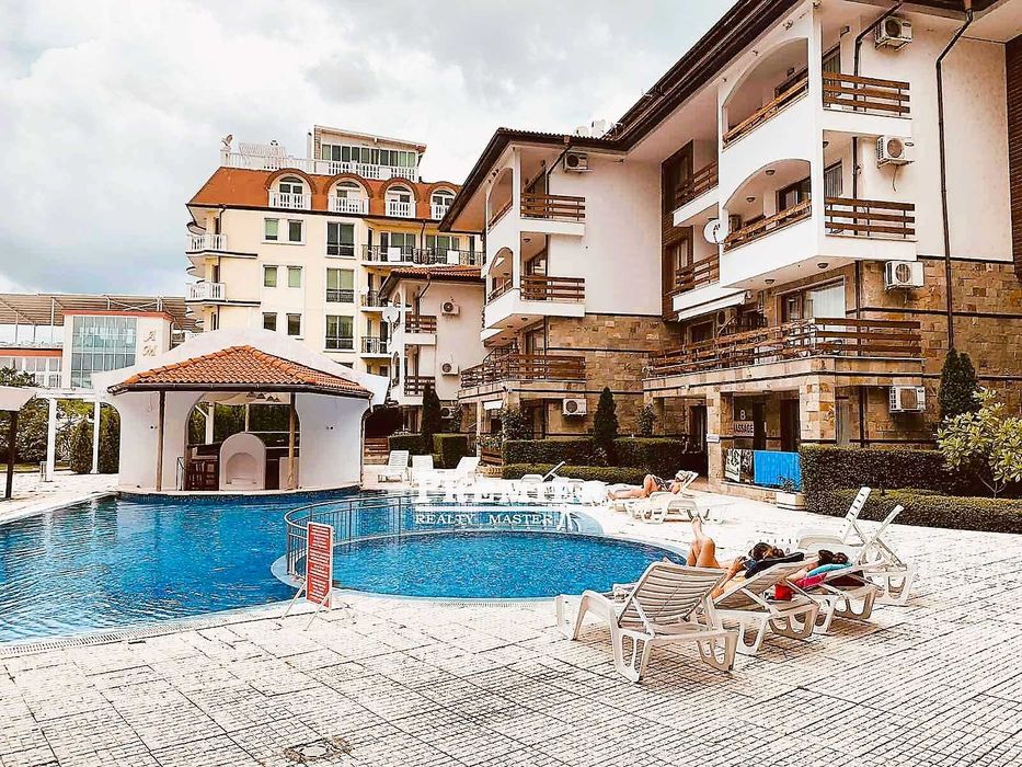 Продава се Двустаен апартамент в к.к. Елените - 60 кв.м за 1359 €/кв.м - Снимка #4