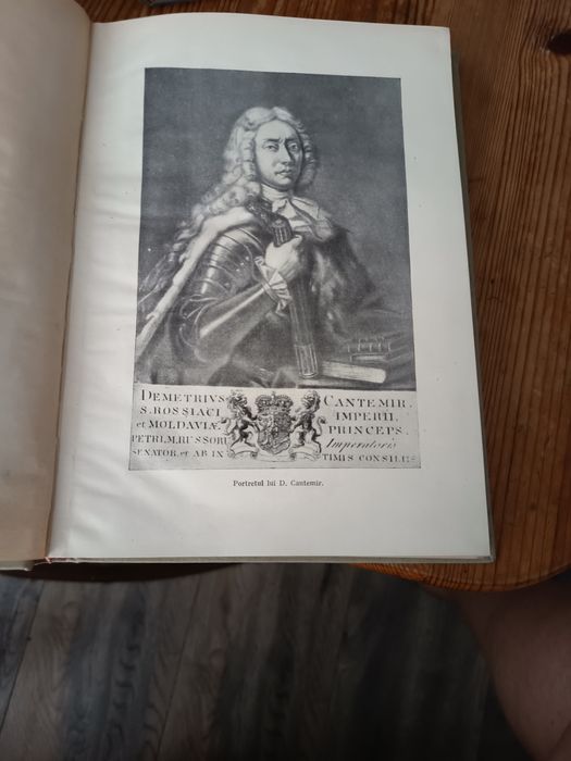 Vând cărți în Baia Mare!