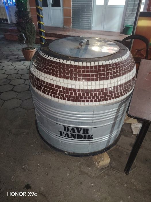 Витрина тандир сотилади