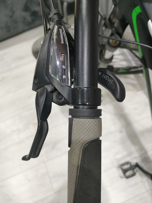 Продам велосипед Axis