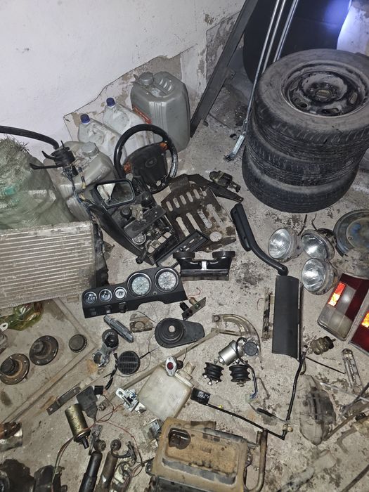 Продам запчасти ваз 2106