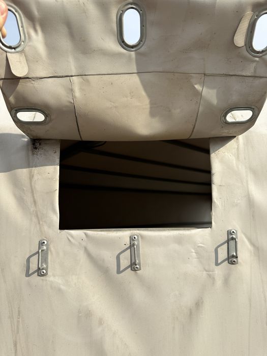 Прицеп-коневозка