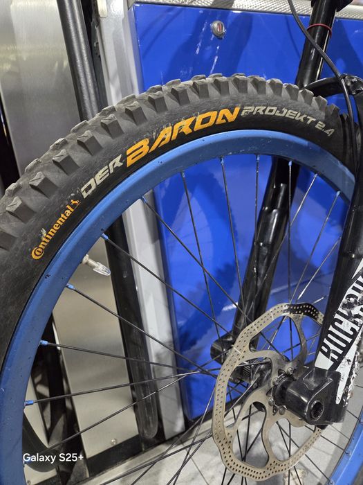 Specialized Demo 8  Black Series