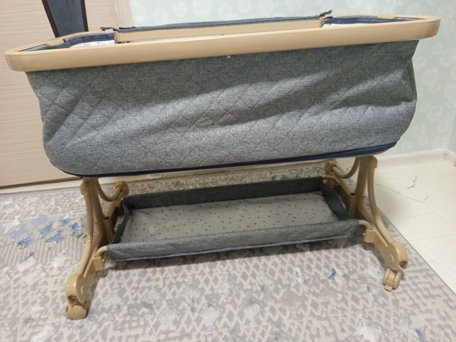 Кроватка детская